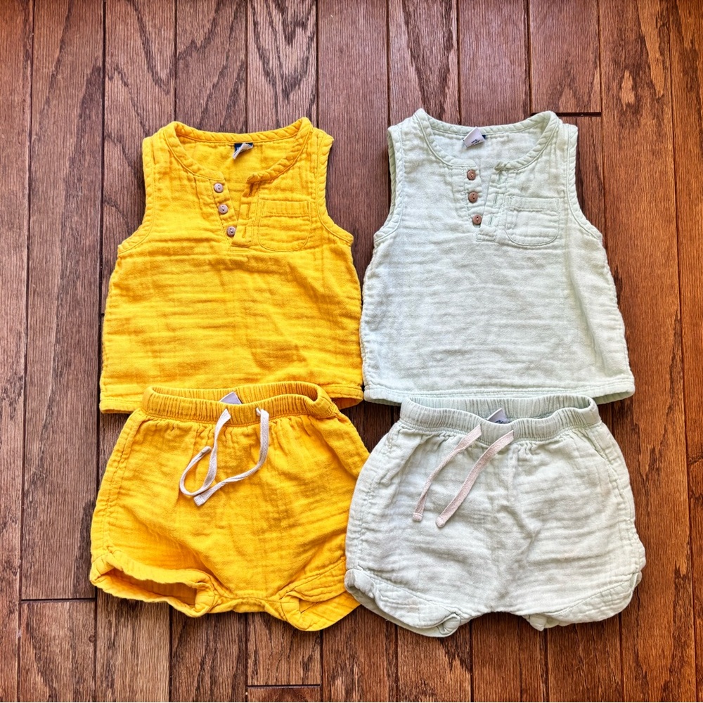Old navy cotton muslin matching outfit lot bundle lot size 18-24 months